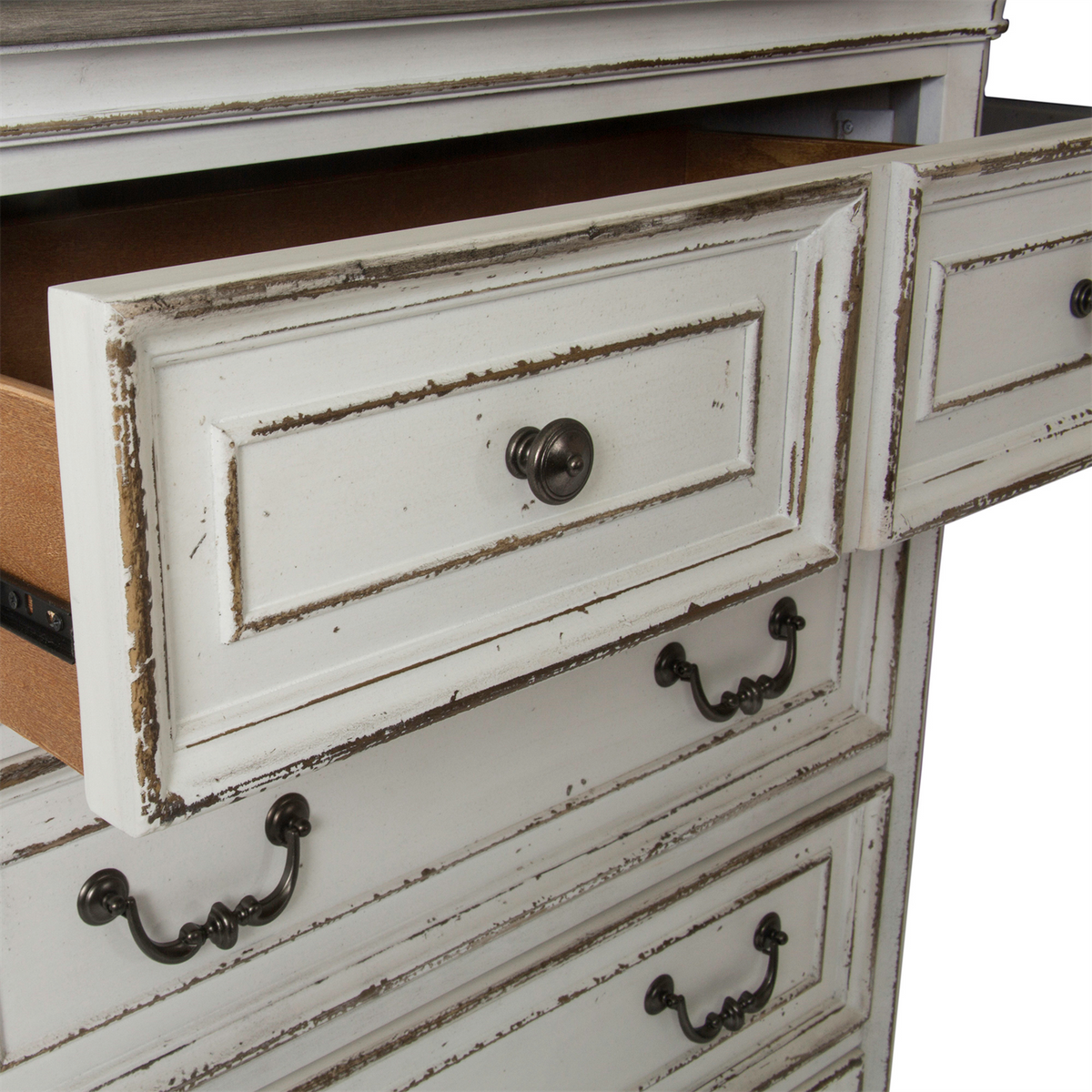 Magnolia Manor 5-Drawer Chest